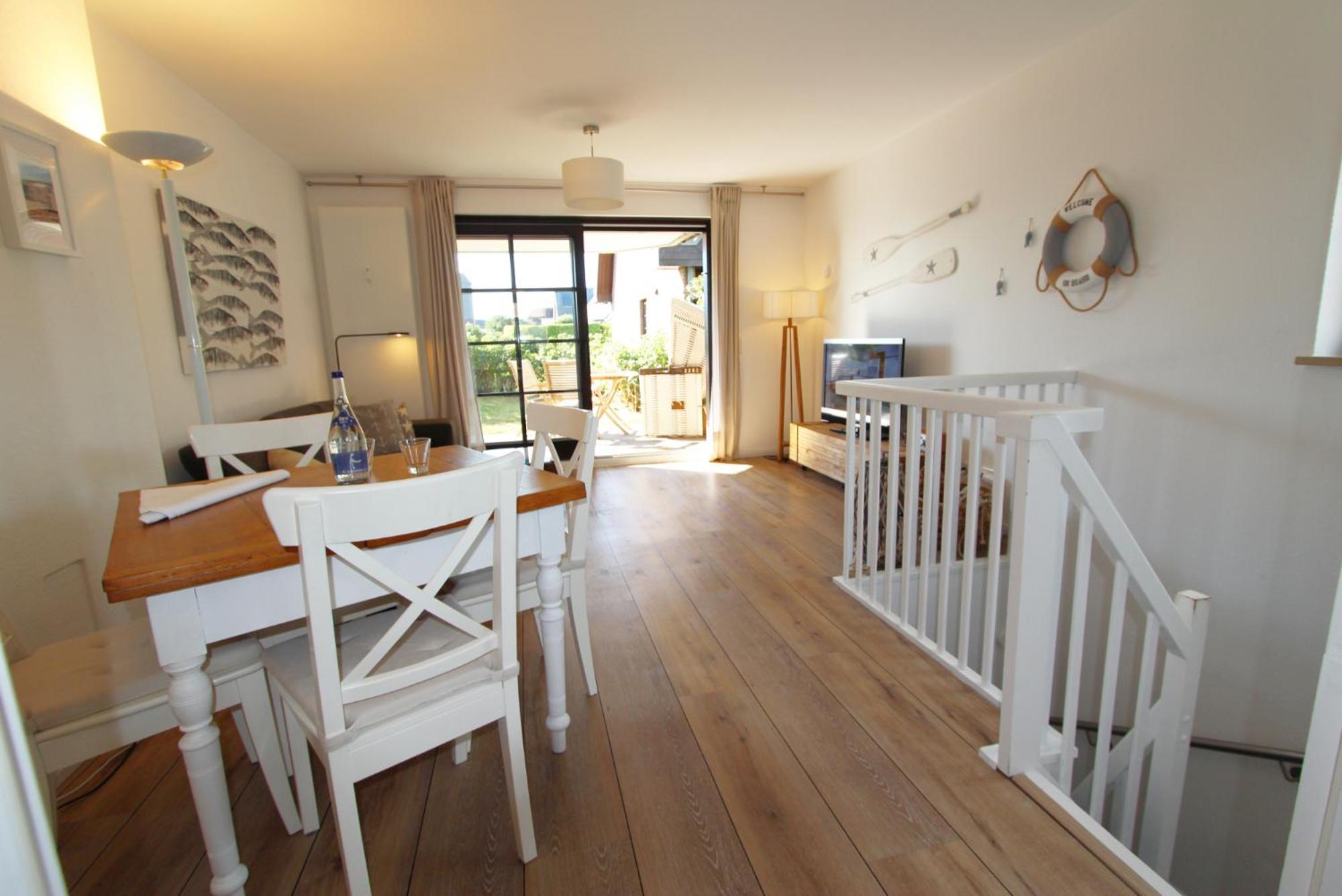 Frisia - Mittelweg 13, App G Apartment Wenningstedt-Braderup
